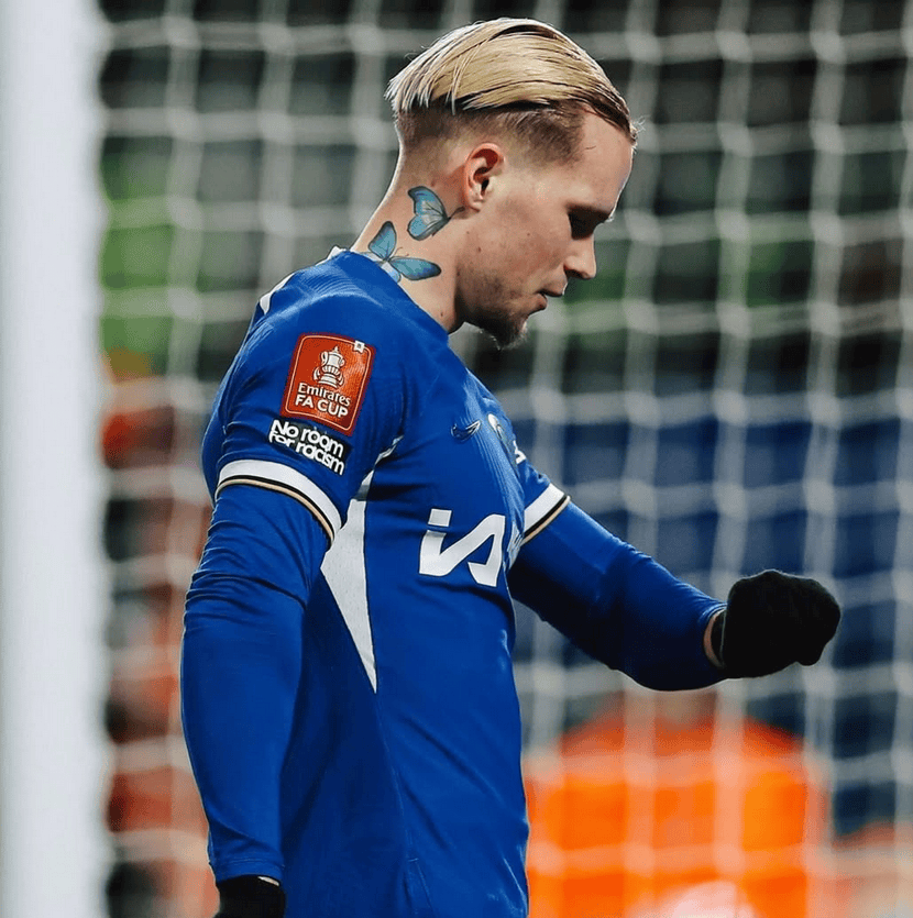 九游官网-今夜体能课后，切尔西单刀错失备战欧冠，信心回归，控场能力受关注的简单介绍