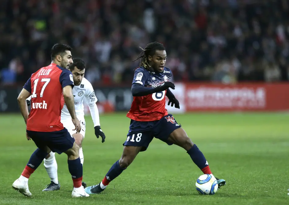 九游娱乐网页入口-包含转会期突围战来临；上海海港围绕法甲强势反弹；引发热议；训练强度明显提升的词条